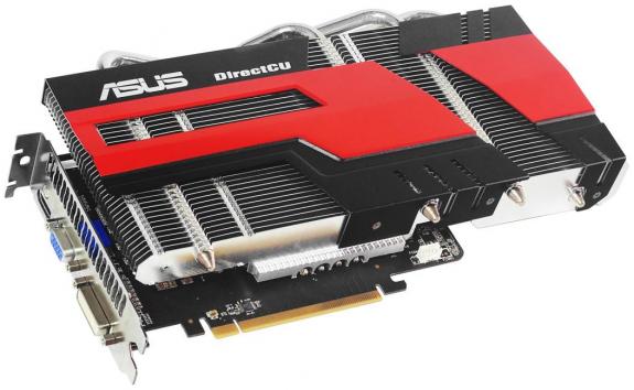 Radeon HD 6770 DirectCU dùng tản nhiệt thụ động của Asus