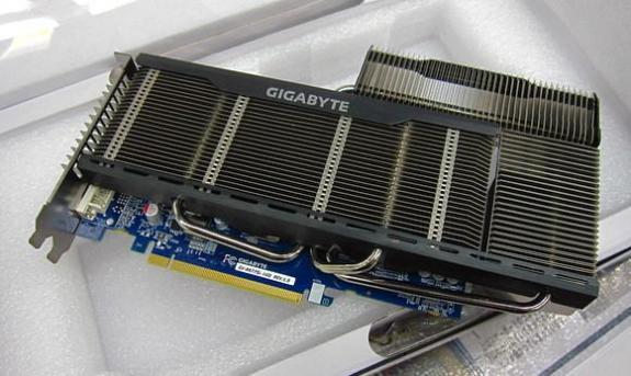 Gigabyte bán Radeon HD 6770 tản nhiệt thụ động tại Nhật Bản