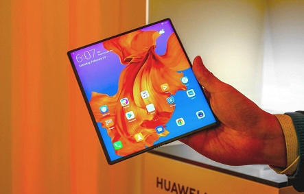MWC 2019 : Huawei mang tới điện thoại gập được Mate X