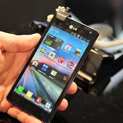 SmartPhone 4-lõi có giá cao và Pin có vấn đề