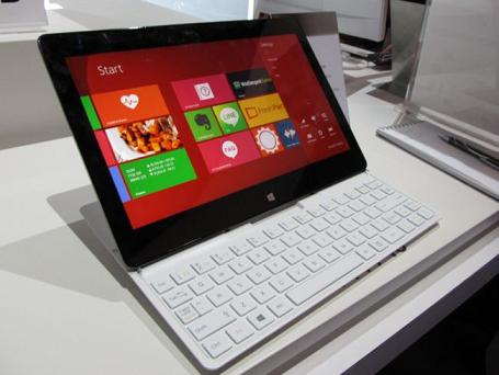 CES 2014 : LG Tab Book2 trang bị chip Haswell