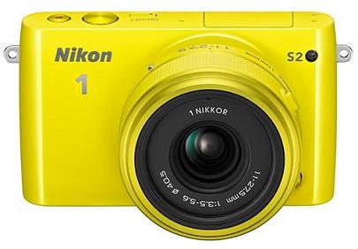 Nikon 1 S2 dùng bộ cảm biến 14.2MP , 20 FPS với nhiều màu sắc có giá 446$.