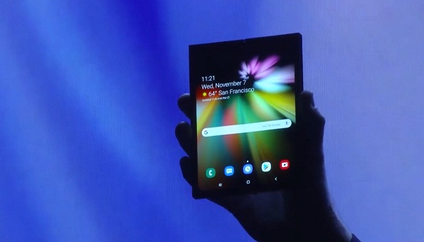 Samsung thông báo màn hình Infinity Flex cho điện thoại gập lại được 